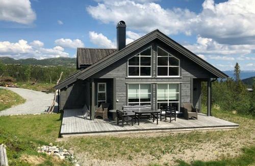 Fla Municipality House | Family Friendly Mountain Apartment Near Oslo