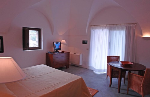 Pantelleria Resort | Family Friendly Pet friendly Located in one of the iconic spot of Pantelleria