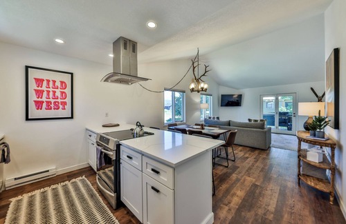 Fraser Condo | Family-Friendly Remodeled Condo in Downtown Fraser