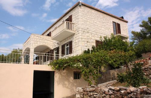 Sumartin Apartment | Family friendly seaside apartments Sumartin, Brac - 5771
