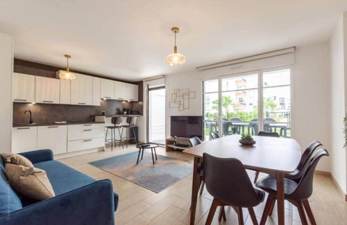 Chessy Apartment | Family Garden - Near Disneyland Paris