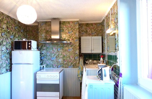 Arfeuilles Cottage | Family home in Arfeuilles, pets allowed, linens included