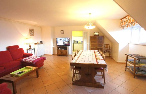 Orbey Cottage | Family home in Orbey, 3 bedrooms, private parking, green space, children's games