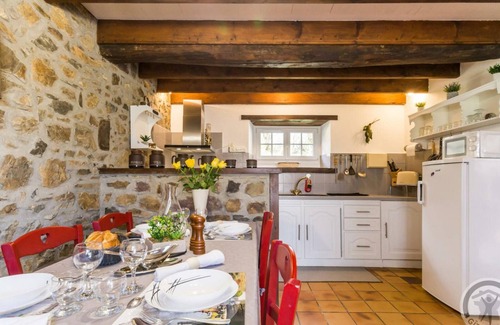 Roncey Cottage | Family home with enclosed garden and peaceful view