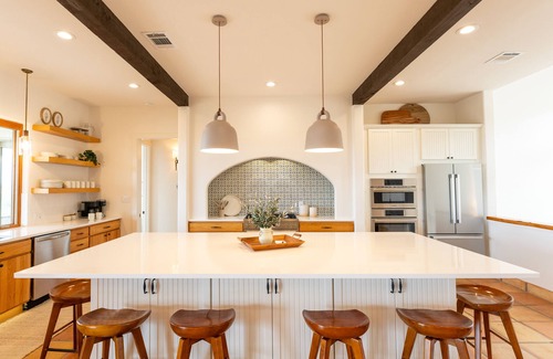 Lago Vista House | Family Oasis - Chef’s Kitchen, Game Room, Pool & Expansive Outdoor Living