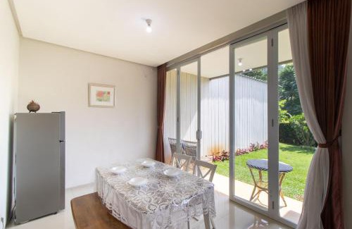 Bandung Villa | Family Only Compact Villa with City View - De Reiz Rose Garden Syariah 2BR