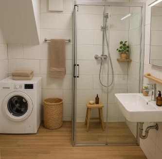Niedergosgen Apartment | Family Suite