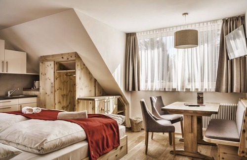 Mauterndorf Bed & Breakfast | Family suite with extra bedroom & children's room - Schau s' Lüftenegger Apart
