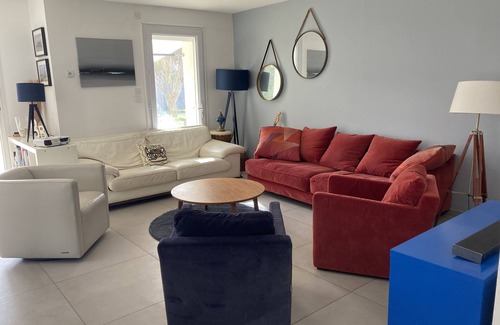 Castelnau-le-Lez Villa | Family villa with pool near Montpellier, 20 minutes from the beach