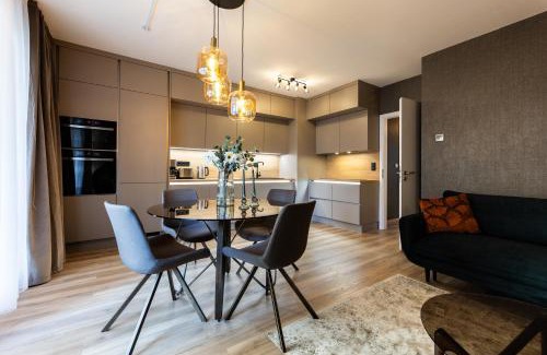 Corvin negyed Apartment | Fancy residence private parking & garden