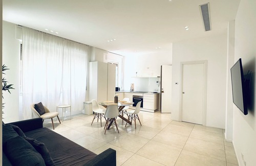 Ruggero Settimo Apartment | Fantastic Apartment in Historic Center - Palermo