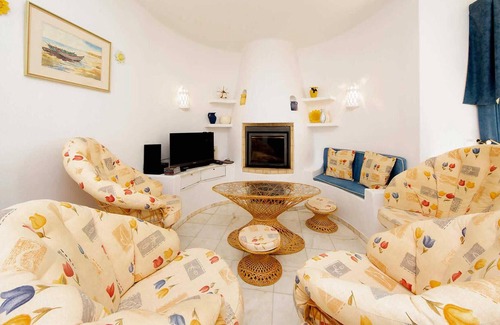 Areias Dos Moinhos House | Fantastic sea views from the pool and terrace await you in this attractive villa, which offers plent