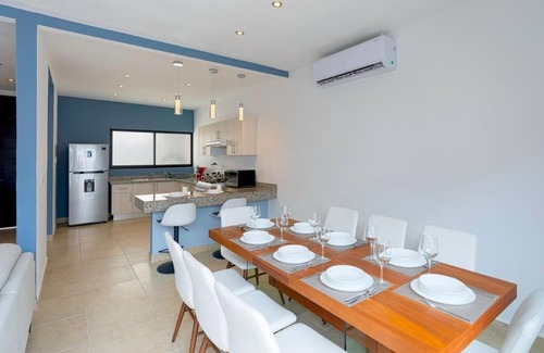Jacinto Pat House | Fantastica Casa con alberca,TVs, Netflix, y A/A
