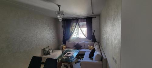 Gueznaia Apartment | Farah 19