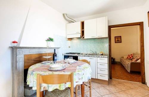Casoli Other | Farmhouse in Casoli near Ski Slopes