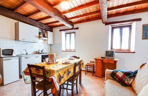 Casoli Other | Farmhouse in Italy with Private Terrace