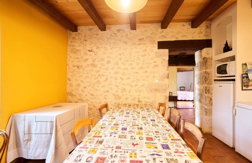 Montagrier House | Farmhouse in Montagrier – Comfort, Private Garden, and Family-Friendly Welcome