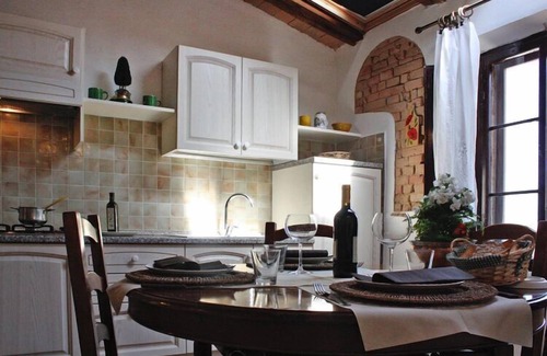 Montalcino Apartment | Fattoria Bio Pieve a Salti, Montalcino