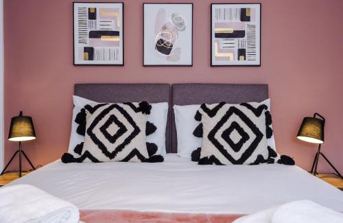 Hoole House | Faulkner House