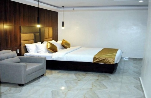 Ibadan Hotel | Fawzy Hotel