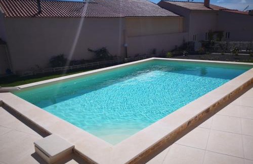 Lourinha House | Feather House