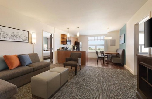 Dupont House | Feel at Home Near Denver International Airport