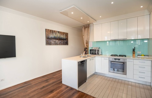 Southbank Apartment | Felix the Great