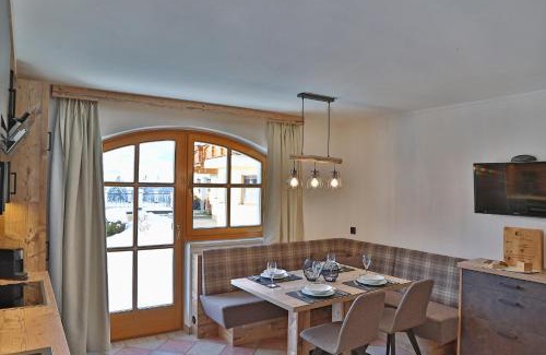 Alpendorf House | Ferien Bauernhof Maurachhof