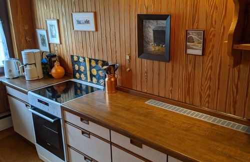 Nahrendorf House | Ferienhaus mit Eigenem Garten, Großer Terrasse und Gartenhaus mit Veranda