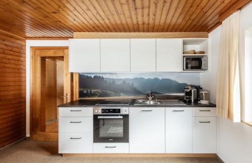 Mellau Apartment | Ferienhaus Alpenflora