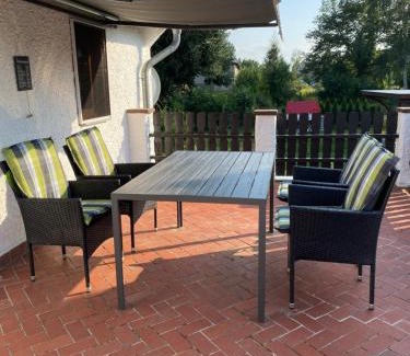 Gerstenberg House | Ferienhaus Sonnenterrasse bei Altenburg