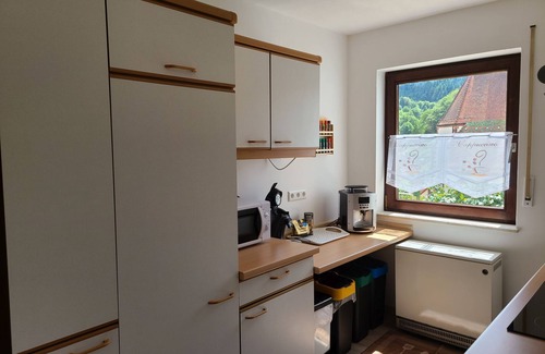 Gernsbach Apartment | Ferienwohnung, 69 qm, 1 Schlafzimmer, 1 Wohnzimmer, Max. 4 Personen