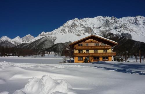 Ramsau am Dachstein Apartment | Ferienwohnung Alpenecho