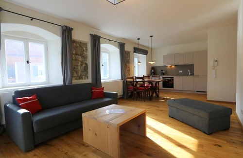 Unterammergau House | Ferienwohnung Alpenrose - Gasthof Stern