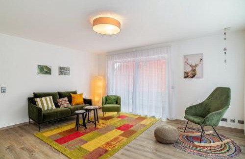 Calmbach Apartment | Ferienwohnung am Enzufer mit Balkon in Bad Wildbad im Schwarzwald