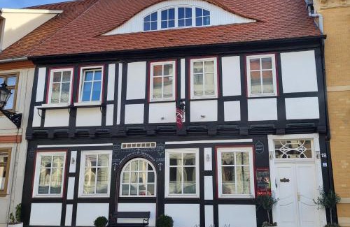 Tangermuende Apartment | Ferienwohnung am Rathaus