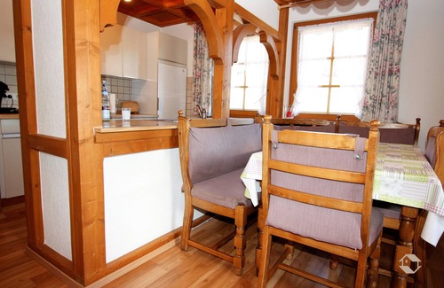 Schollach Apartment | Ferienwohnung Erdgeschoss, 70qm, 2 Schlafzimmer, max 4 Personen