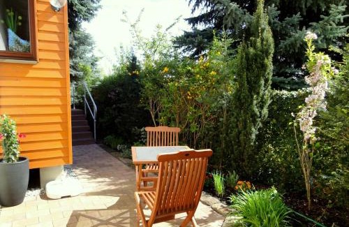 Leubnitz-Neuostra Apartment | Ferienwohnung Ginkgo