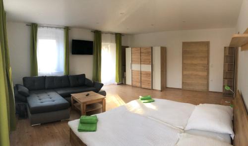 Gmund Apartment | Ferienwohnung „Gmünder Hof“