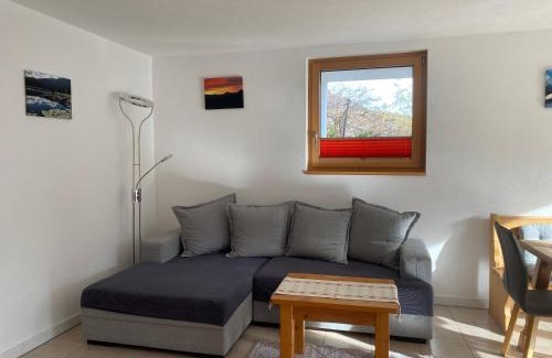 Tschlin Apartment | Ferienwohnung in Tschlin mit Panoramablick