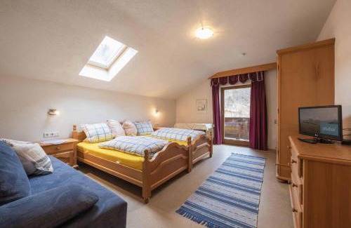 Mieders Apartment | Ferienwohnung Kirchbrücke