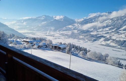 Holdernach Apartment | Ferienwohnung La-Wurm mit privatem Whirlpool