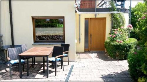 Mecklenburgische Kleinseenplatte Apartment | Ferienwohnung Mäckelborg am schönen Woblitzsee