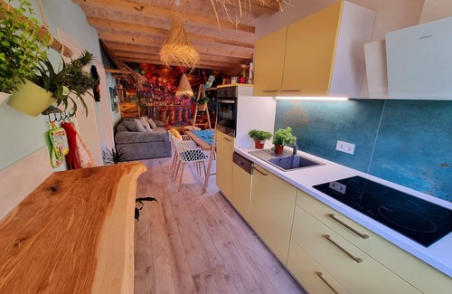 Malschwitz Apartment | Ferienwohnung Tiki-beach, Karibisches Flair in der Oberlausitz