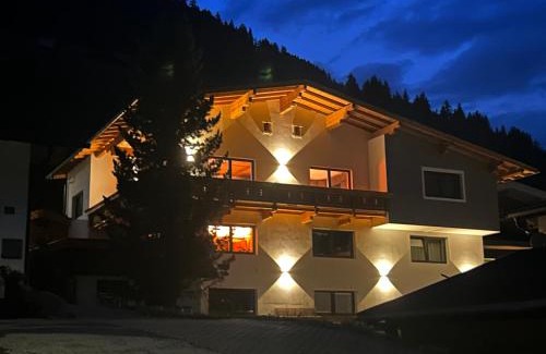 Juns Apartment | Ferienwohnung Tux