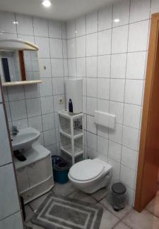 Droyßig House | Ferienwohnungen Berner