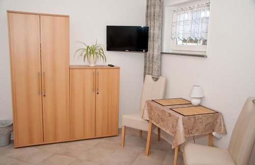 Burghausen-Rueckmarsdorf Apartment | Ferienwohnungen Zeise