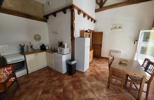 Ronsenac House | Ferme Composée de 5 Gites (28 personnes)