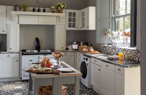 Kildwick Cottage | Fernhill Castle