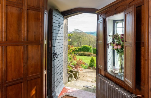 Kildwick Cottage | Fernhill Castle